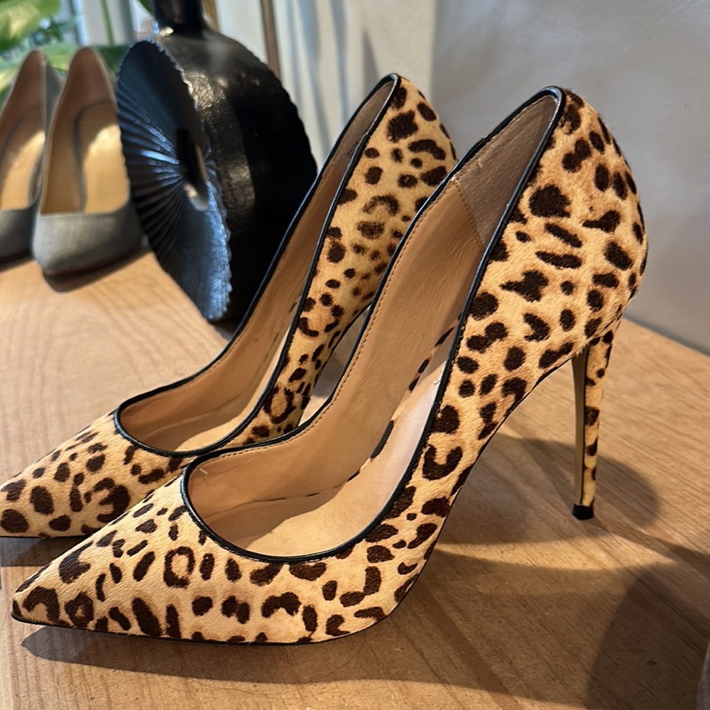 Sexy stilettos made from real leather calf skin